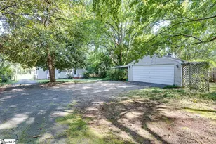 2026 E North St, Greenville, SC 29607 - Photo 48