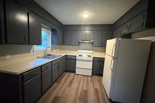 206 Uneeda Dr, Greenville, SC 29605 - Photo 2
