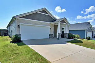 139 Walking Stick Wy, Pelzer, SC 29669 - Photo 2