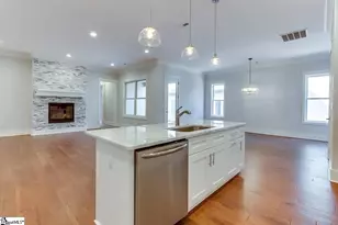 95 Castellan Dr, Greer, SC 29650 - Photo 14