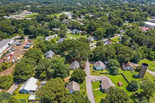 202 Pine St, Easley, SC 29640 - Photo 38