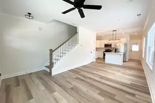 6 Howard St, Greenville, SC 29611 - Photo 18