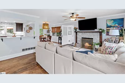 212 Robin Hood Road, Greenville, SC 29607 - Photo 6