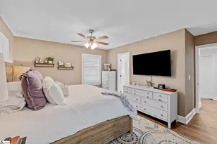 212 Robin Hood Rd, Greenville, SC 29607 - Photo 16