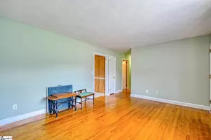 5 Clover St, Inman, SC 29349 - Photo 6