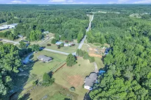 481 Camp Ground Rd, Laurens, SC 29360 - Photo 6