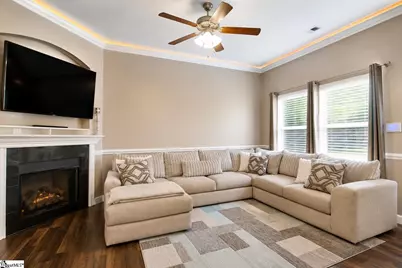 624 Parkway Village Road, Boiling Springs, SC 29316 - Photo 4