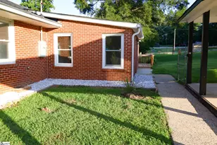 139 Ashmore Ave, Gaffney, SC 29340 - Photo 4
