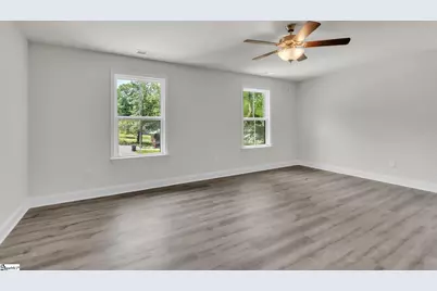 4 Henderson Drive, Travelers Rest, SC 29690 - Photo 28
