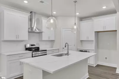 4 Henderson Drive, Travelers Rest, SC 29690 - Photo 6