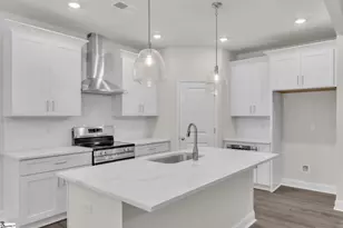 4 Henderson Dr, Travelers Rest, SC 29690 - Photo 6