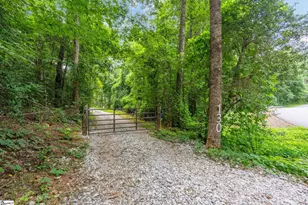 130 Chandler Rd, Easley, SC 29640 - Photo 8