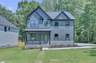 2 Henderson Dr, Travelers Rest, SC 29690 - Photo 1