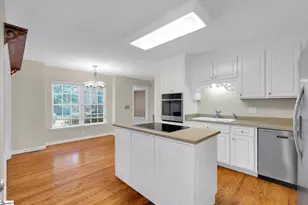 205 Ashford Ct, Easley, SC 29642 - Photo 14