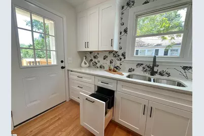 15 Orlando Avenue, Greenville, SC 29609 - Photo 8