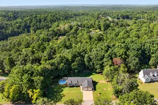 180 Hillcrest Dr, Gaffney, SC 29340 - Photo 46