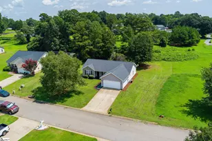 246 Fisher Lake Rd, Lyman, SC 29365 - Photo 2