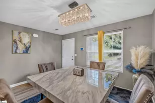 520 Millsgate Cir, Boiling Springs, SC 29316 - Photo 4