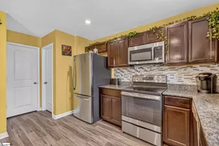 520 Millsgate Cir, Boiling Springs, SC 29316 - Photo 12