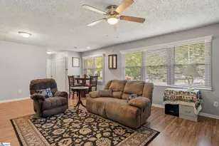 17 Lawnview Ct, Wellford, SC 29385 - Photo 12