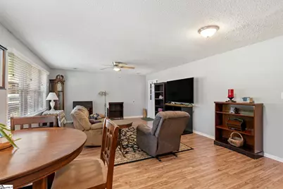 17 Lawnview Court, Wellford, SC 29385 - Photo 8