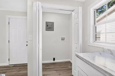 807 W Franklin Street, Anderson, SC 29624 - Photo 12
