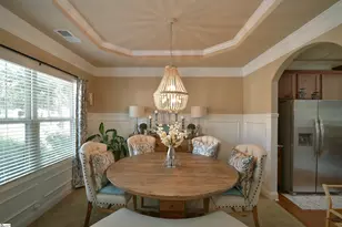 324 Barrett Chase Dr, Simpsonville, SC 29680 - Photo 4