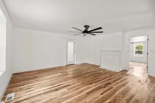 221 Calvert St, Spartanburg, SC 29307 - Photo 14