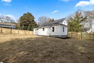 221 Calvert St, Spartanburg, SC 29307 - Photo 10