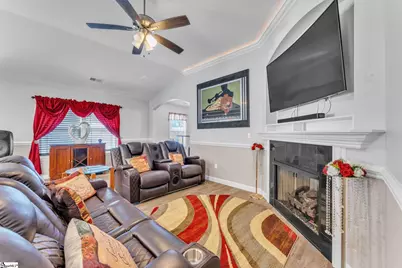424 Timberwood Drive, Woodruff, SC 29388 - Photo 10
