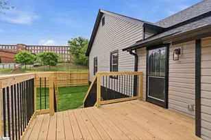 1 E 5th St, Greenville, SC 29611 - Photo 26