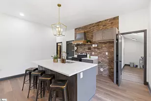 1 E 5th St, Greenville, SC 29611 - Photo 12