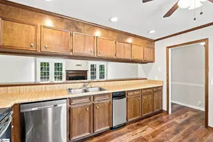 3210 Bethel Rd, Simpsonville, SC 29681 - Photo 10