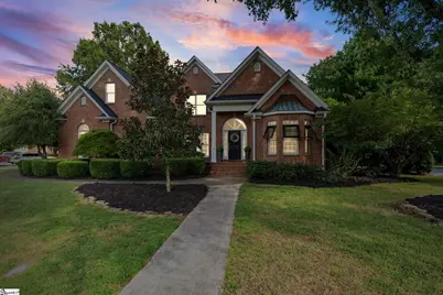 201 Huddersfield Drive, Simpsonville, SC 29681 - Photo 2