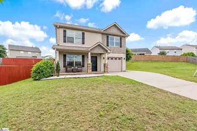 205 Mariner Court, Greer, SC 29650 - Photo 2