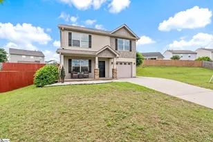 205 Mariner Ct, Greer, SC 29650 - Photo 2