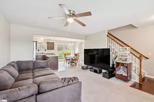 205 Mariner Ct, Greer, SC 29650 - Photo 6