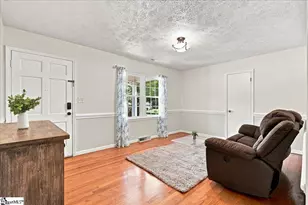 109 Griffin Cir, Liberty, SC 29657 - Photo 4
