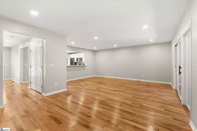 11 Hillington Place, Greer, SC 29651 - Photo 8