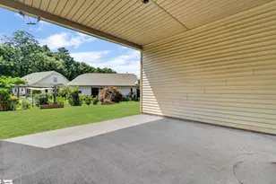 324 S Stonegate Dr, Seneca, SC 29678 - Photo 36