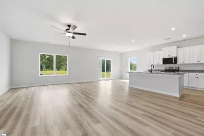446 West Claywalk Road, Woodruff, SC 29388 - Photo 2