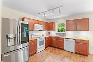 2048 Gunnars Ridge Rd, Lancaster, SC 29720 - Photo 6