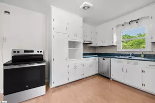 1313 N Parker Rd, Greenville, SC 29609 - Photo 6