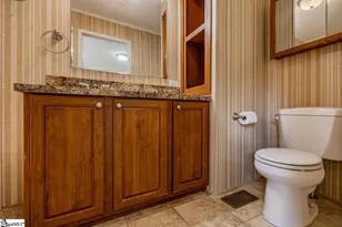 438 Lockhart Ln, Gaffney, SC 29341 - Photo 14