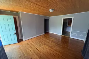 207 Pridmore St, Laurens, SC 29360 - Photo 2
