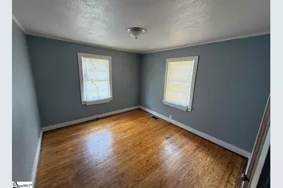 207 Pridmore Street, Laurens, SC 29360 - Photo 4