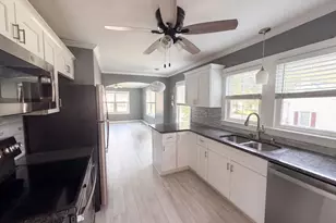 946 N Logan St, Gaffney, SC 29341 - Photo 6