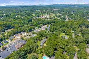 111 Mountain View Dr, Easley, SC 29640 - Photo 44