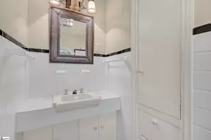 111 Mountain View Dr, Easley, SC 29640 - Photo 24
