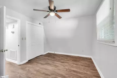 112 Hilltop Road, Laurens, SC 29360 - Photo 14